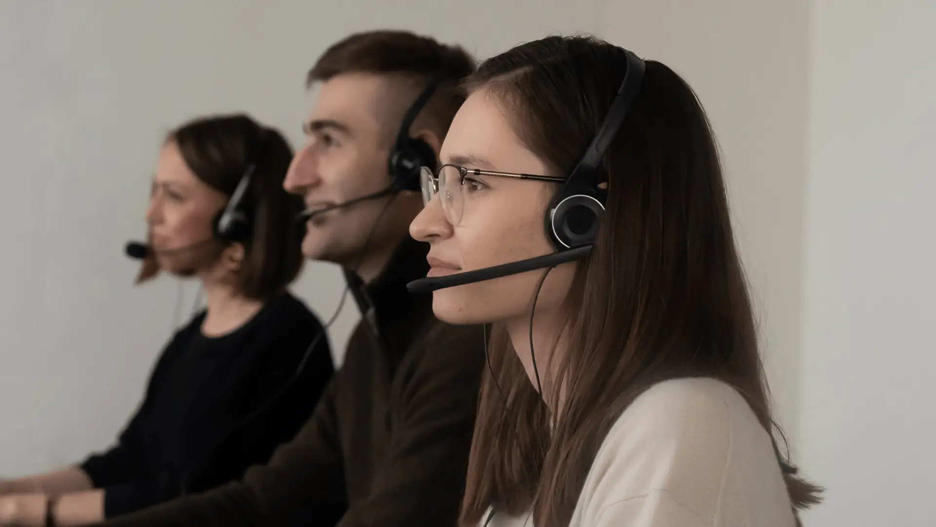 International Advisors, Outsourcing Advisors, Contact Center, Contact Center Outsourcing, Center Outsourcing, Contact Centers, Contact Center Services