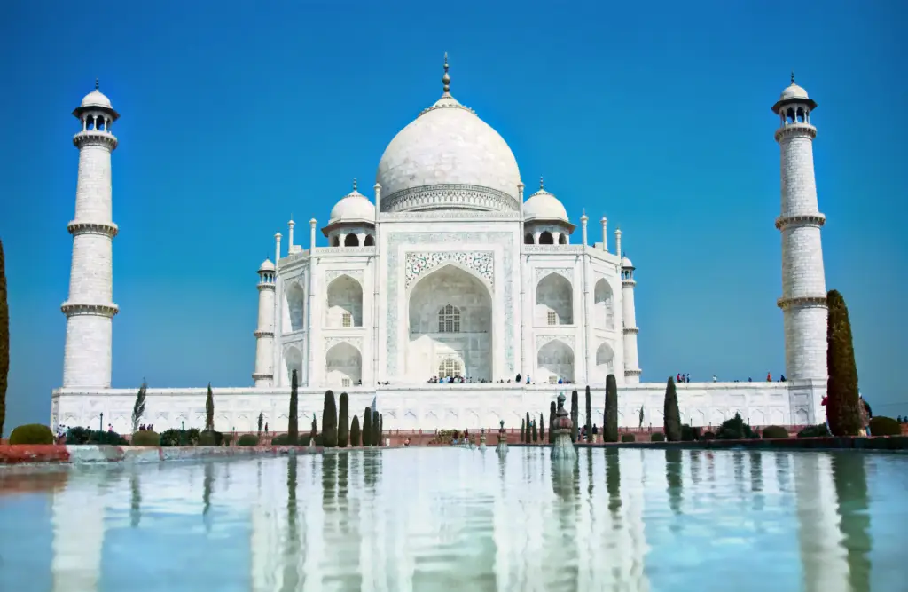 Call Centers in India, Indian Call Centers, India Call Centers, Outsourcing to India, Indian Technical Support, Indian Contact Centers, Contact Centers in India