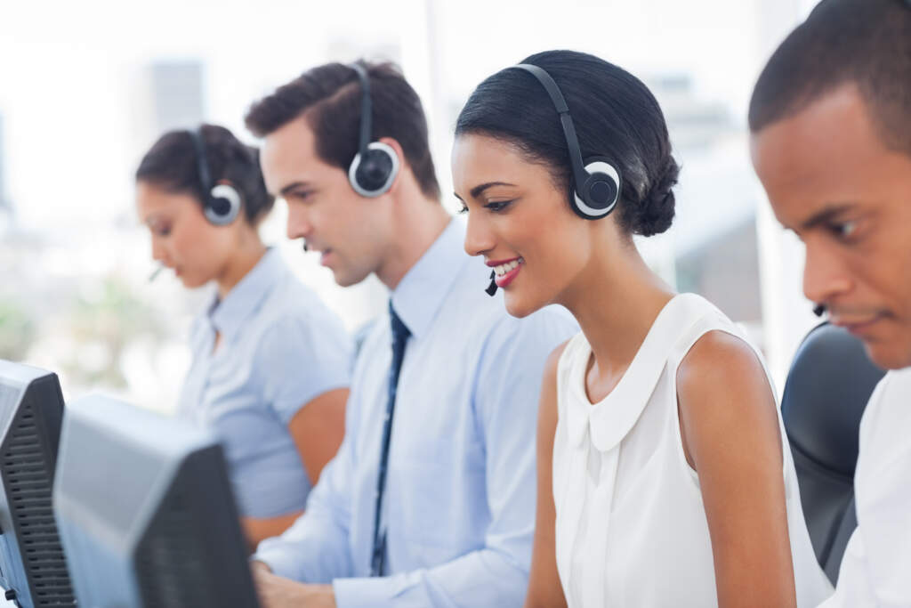 Call Centre Outsourcing, English Call Centres, British Call Centres, Outsourcing to The United Kingdom, Outsourcing to the UK, Call Centres in England, UK Call Centres