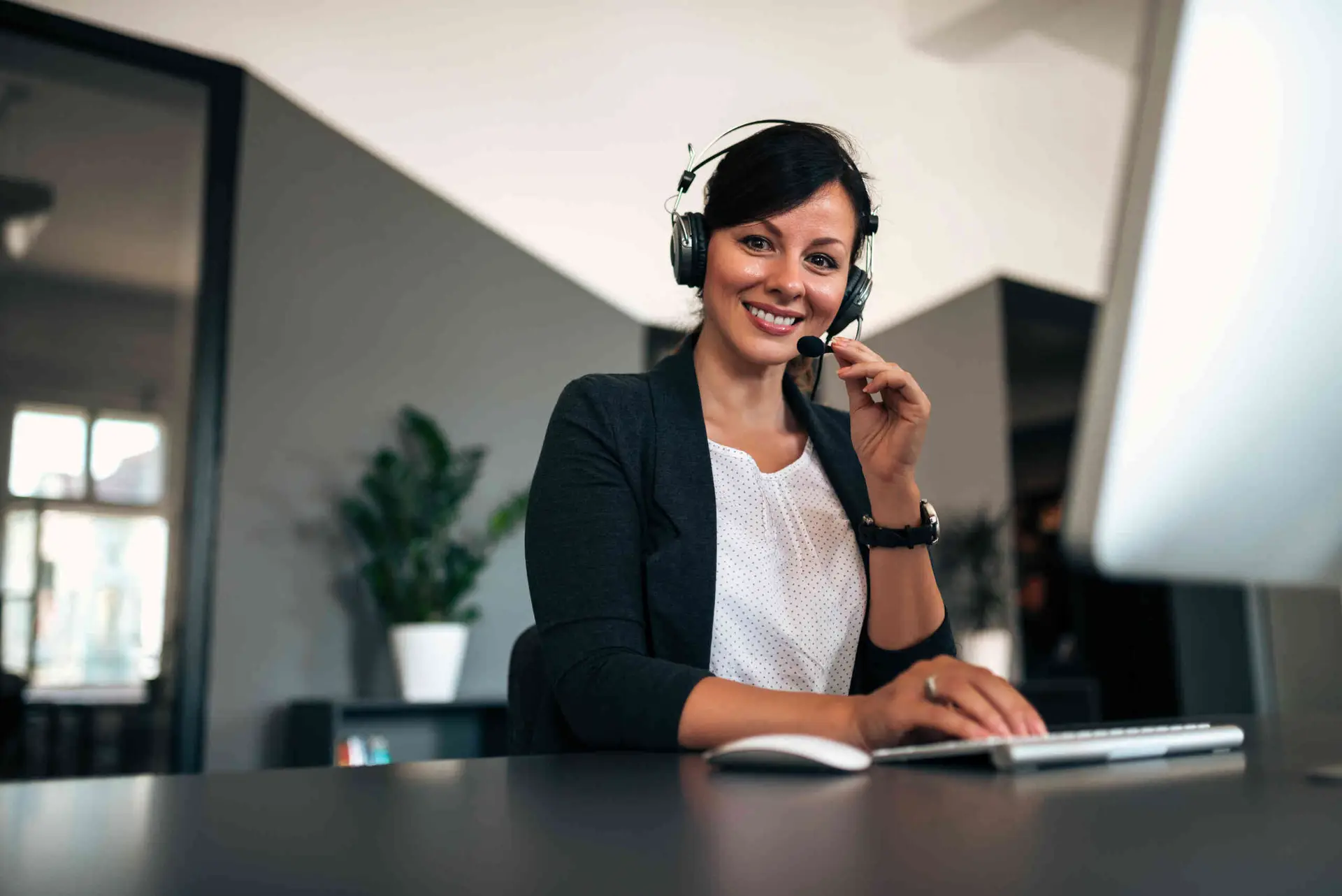 Virtual Call Centers, Virtual Call Center Agents, Cloud Call Centers, Cloud-Based Call Centers, Cloud-Based Call Center Agents. Virtual Agents