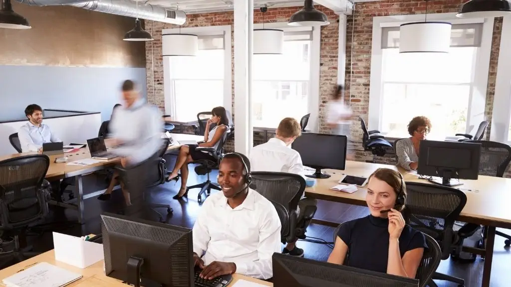 Contact Center Outsourcing, Onshore Outsourcing, Nearshore Outsourcing, Offshore Outsourcing, Outsourcing Locations