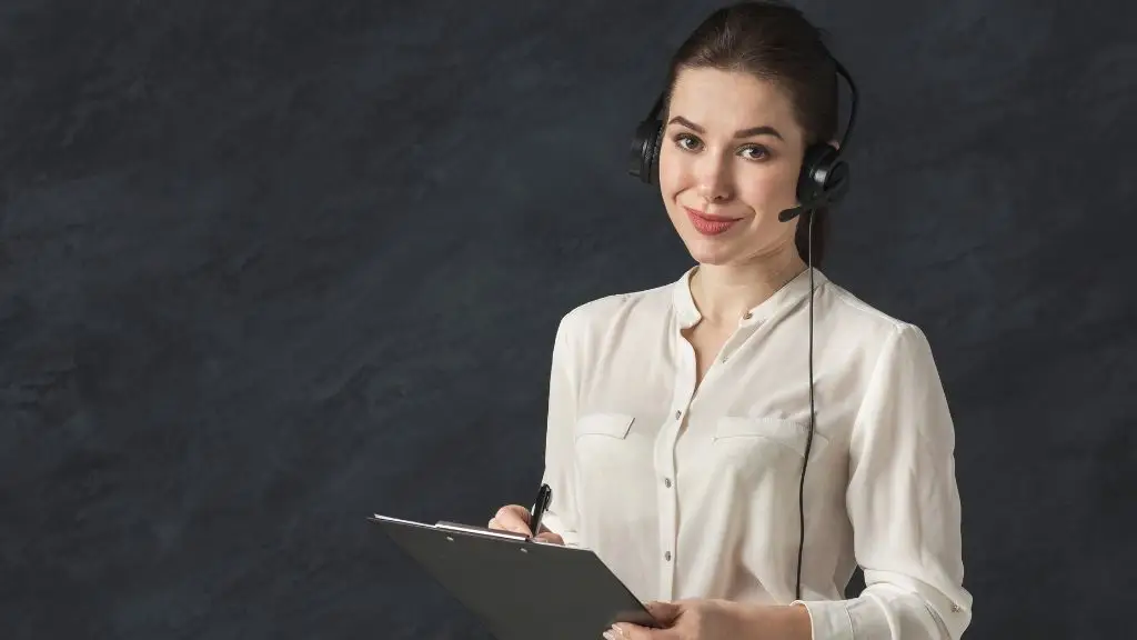 Outsourcing Customer Support, Outsource Customer Support, in-house Support Team, Trained Support Teams, Outsourced Support Teams